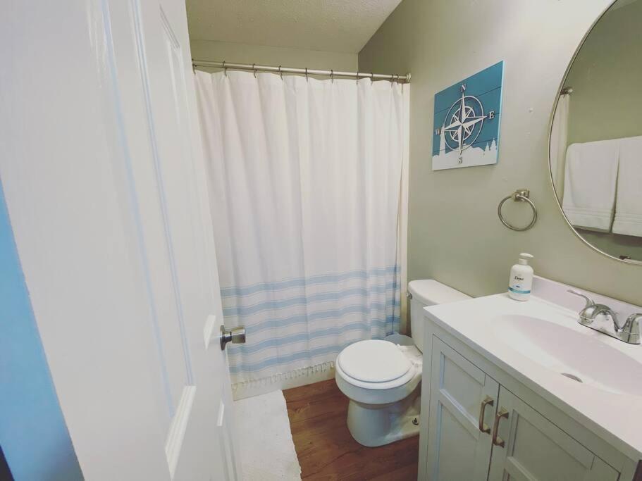 White Sand Getaway Steps From Beach Gulfport Exterior foto