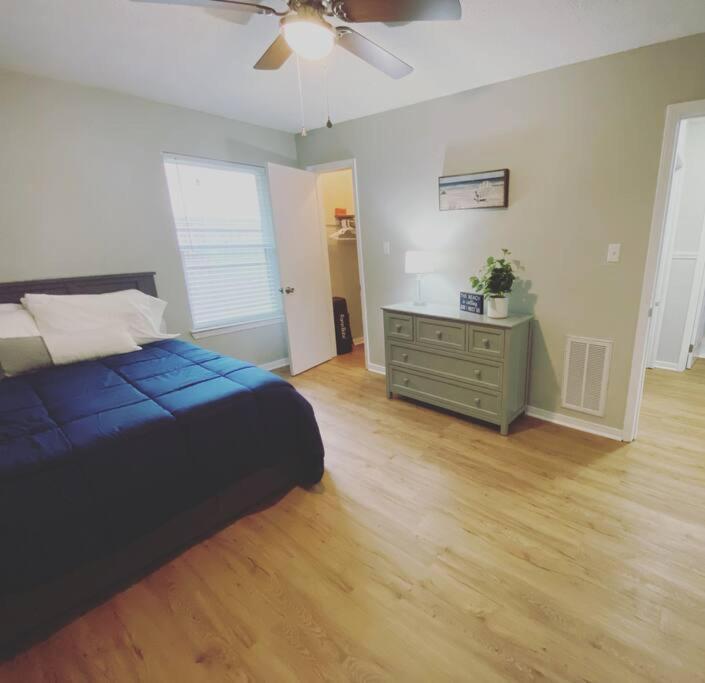 White Sand Getaway Steps From Beach Gulfport Exterior foto